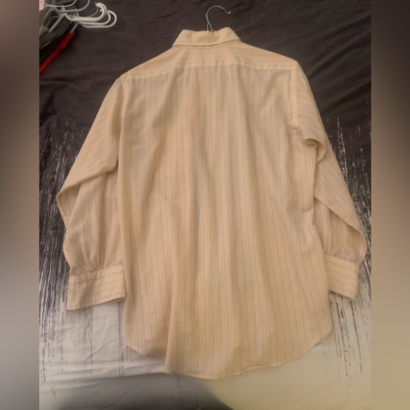 1960’s Vintage Button Up Mens “English Cream” - Picture 2 of 4